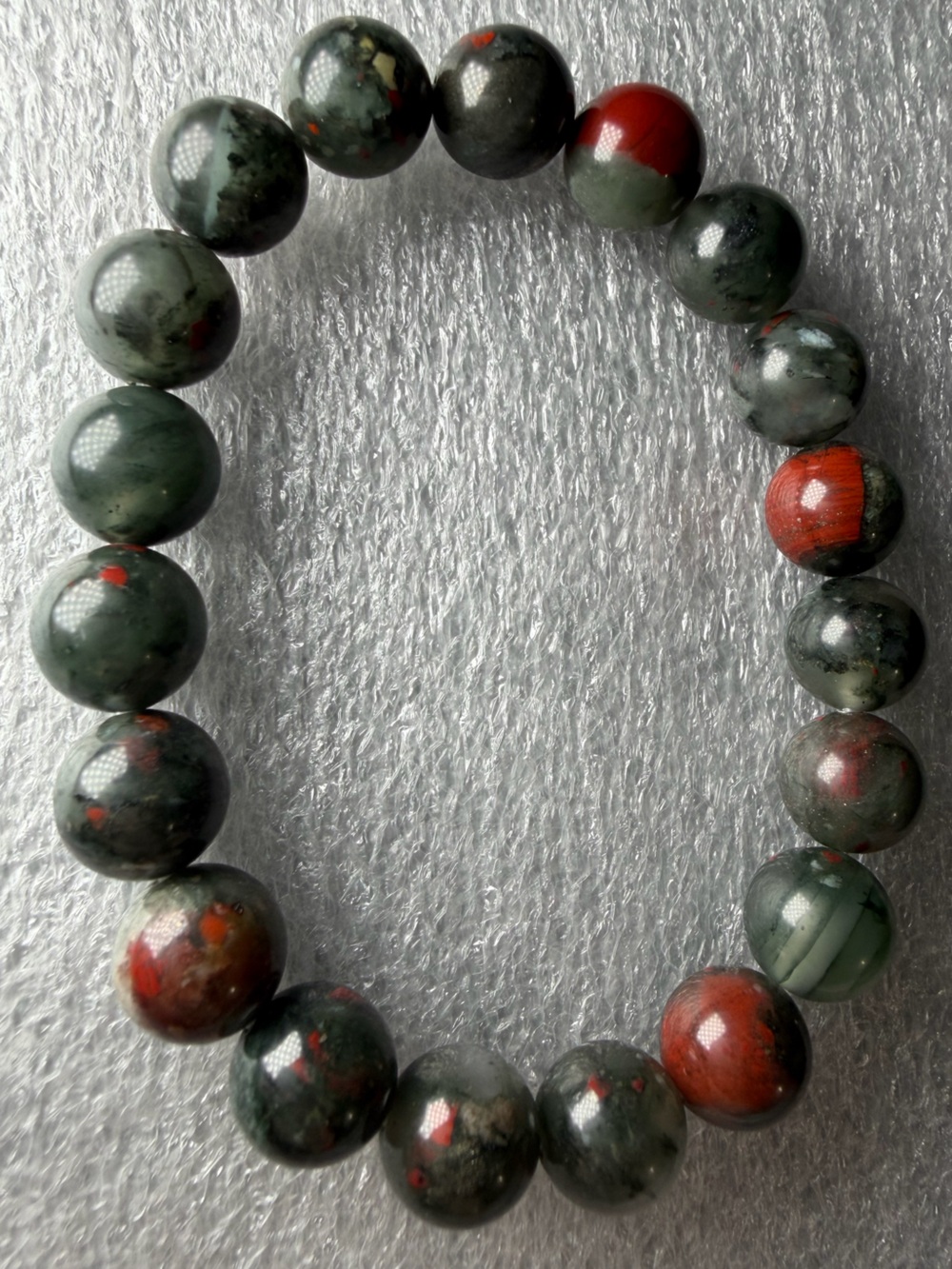 Beautiful 10MM Dragon Blood Stone Natural Crystal Bracelet
